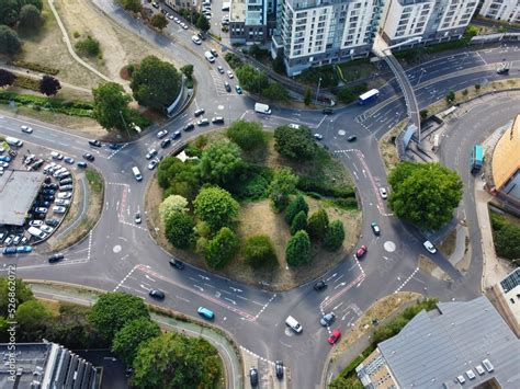 The Hemel Magic Roundabout: A Case Study in Urban Planning